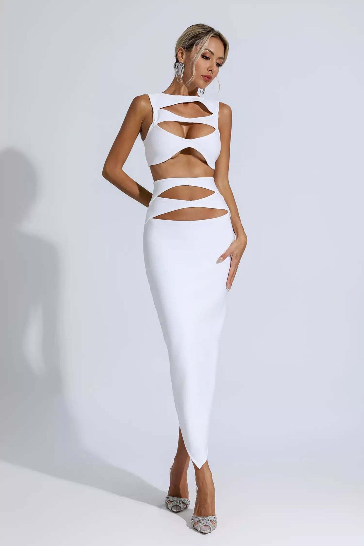 CHARMING CUTOUT ELITE HOLLOW DRESS